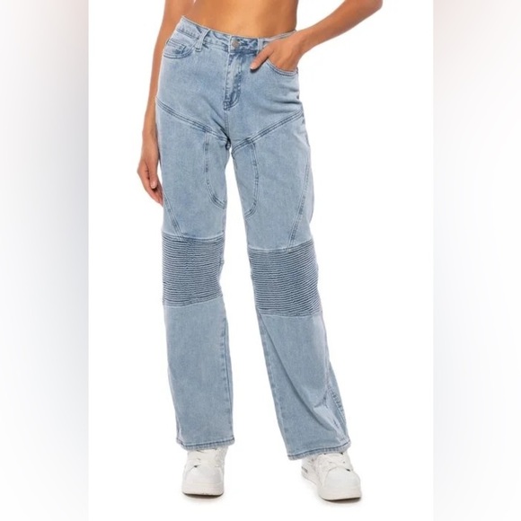 NWT 💙 Flash Denim Sale👖STRAIGHT LEG MOTO JEANS IN LIGHT BLUE by AKIRA - Picture 7 of 7
